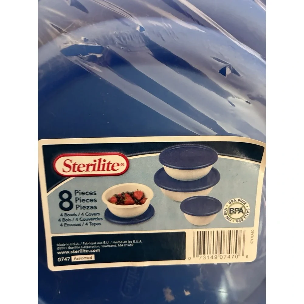 Sterilite 8 Piece Covered Bowl Set Multisize White Blue 4 Bowls Made In USA NEW